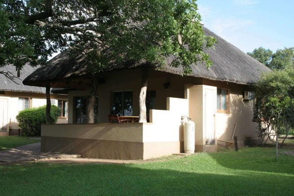 skukuza-restcamp-guest-cottage-gc4v_1_ORIG.jpg.10000x10000_q85_crop-smart.jpg
